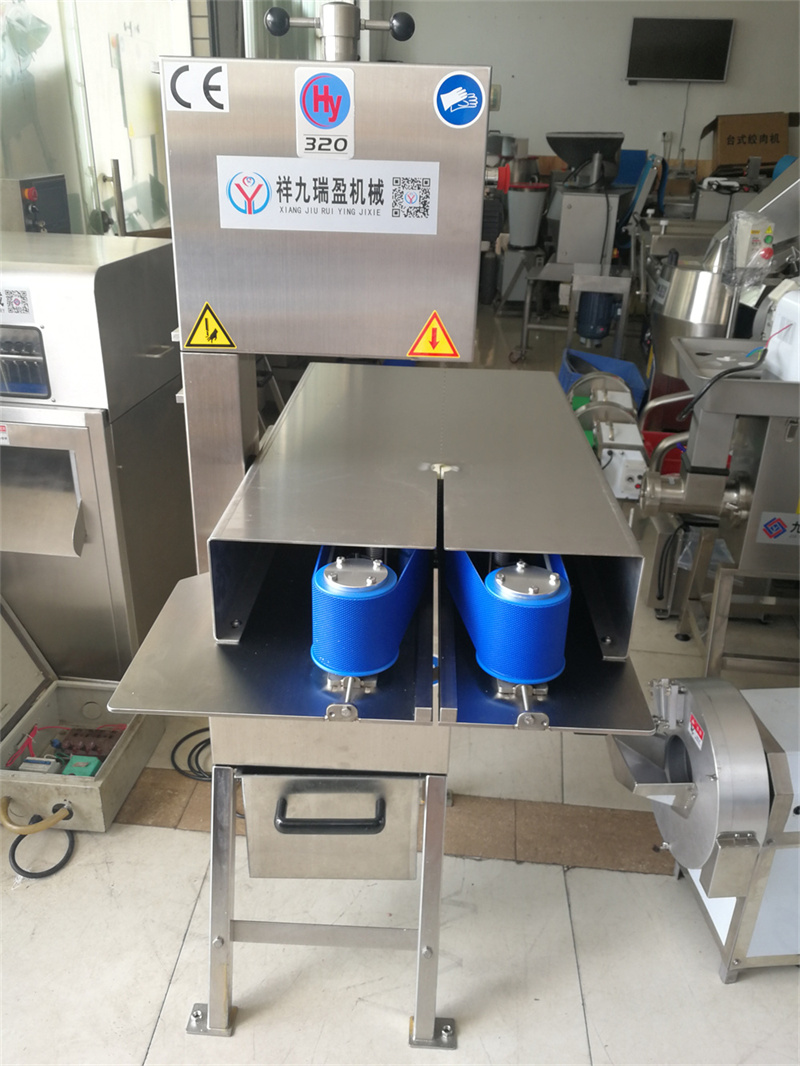 改裝帶輸送帶的鋸骨機(jī)，就叫作豬腳豬肘切開劈半機(jī) 